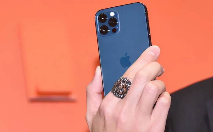 醴陵苹果手机维修分享iPhone12系列重启方法教程 